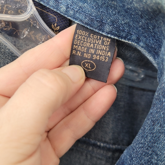 Vintage 90s Jean Jacket Snap Closure Pink Fringe Pockets - Picture 11 of 15